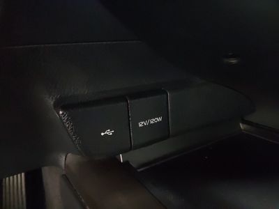 2024 Toyota Camry — photo 17 view