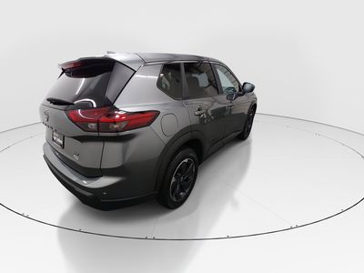 2024 Nissan Rogue - Photo 7