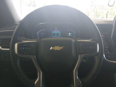 2024 Chevrolet Suburban - Photo 12