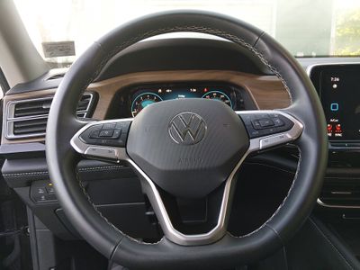 2024 Volkswagen Atlas - Photo 12