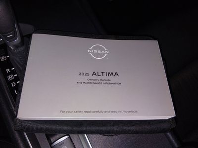 2025 Nissan Altima - Photo 20