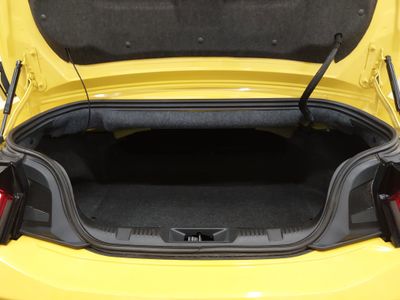 2024 Ford Mustang - Photo 11