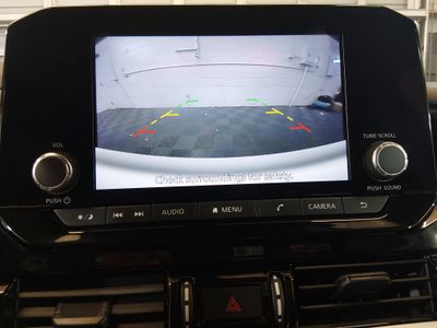 2025 Nissan Pathfinder — photo 16 view