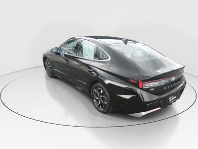 2024 Hyundai Sonata - Photo 5
