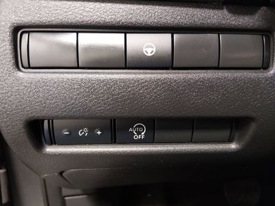 2023 Nissan Rogue - Photo 13