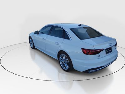 2022 Audi A4 Sedan - Photo 5