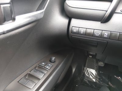 2023 Toyota Camry - Photo 13