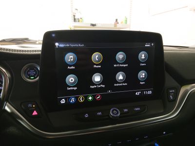 2025 Chevrolet Blazer - Photo 18