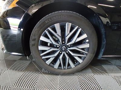2025 Nissan Altima - Photo 10