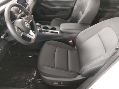 2025 Nissan Altima - Photo 18