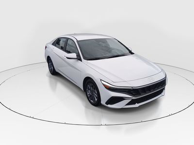2024 Hyundai Elantra - Photo 1