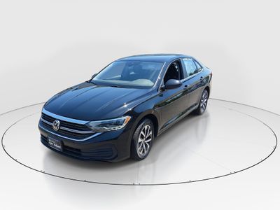 2024 Volkswagen Jetta - Photo 3