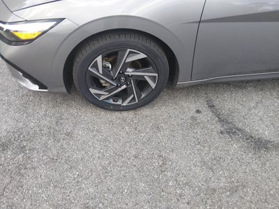 2024 Hyundai Elantra - Photo 10