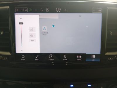 2023 Chrysler Pacifica — photo 18 view