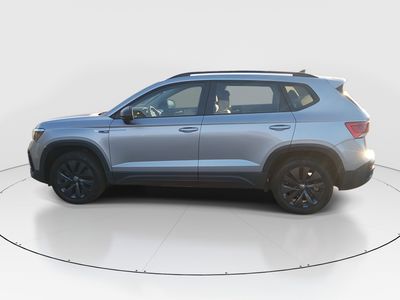 2024 Volkswagen Taos - Photo 4