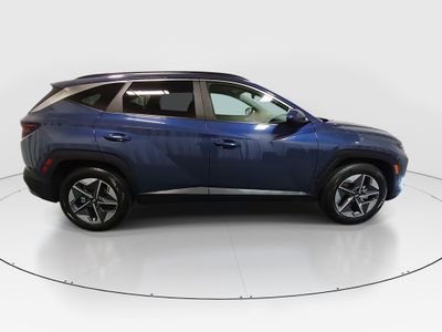 2025 Hyundai Tucson — photo 8 view