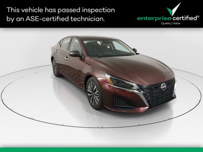 2024 Nissan Altima - Photo 1