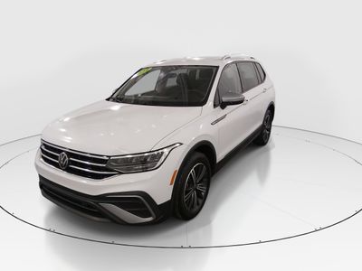 2024 Volkswagen Tiguan - Photo 3