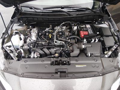 2025 Nissan Altima - Photo 9