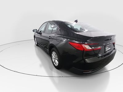 2025 Toyota Camry — detail view
