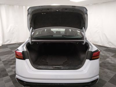 2024 Nissan Altima - Photo 11