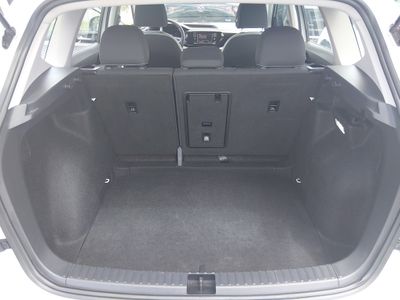 2024 Volkswagen Taos - Photo 11