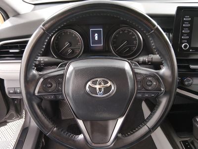 2023 Toyota Camry — photo 12 view