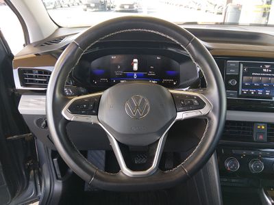 2024 Volkswagen Taos - Photo 12