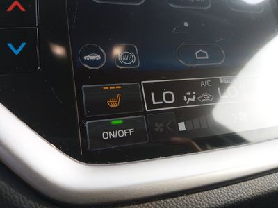 2025 Subaru Ascent - Photo 18