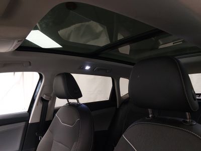 2024 Volkswagen Taos - Photo 18