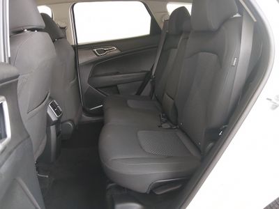 2025 Kia Sportage — photo 14 view