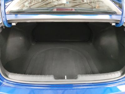 2024 Hyundai Elantra - Photo 11