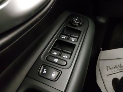 2023 Jeep Renegade - Photo 21