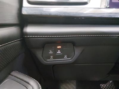 2024 Volkswagen Atlas Cross Sport - Photo 13