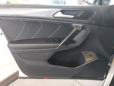 2024 Volkswagen Tiguan - Photo 22