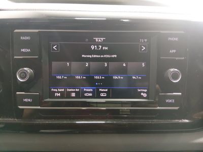 2024 Volkswagen Taos - Photo 17
