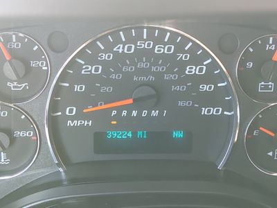2025 Chevrolet Express 15 Passenger - Photo 14