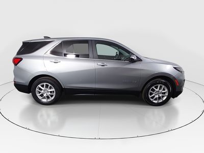 2024 Chevrolet Equinox — photo 8 view