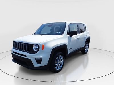 2023 Jeep Renegade - Photo 3