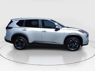 2024 Nissan Rogue - Photo 8