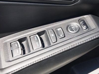 2024 Honda Accord Hybrid - Photo 13