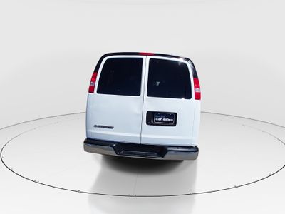 2025 Chevrolet Express 15 Passenger - Photo 6