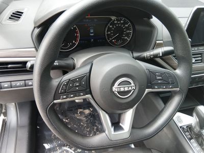 2024 Nissan Altima - Photo 12