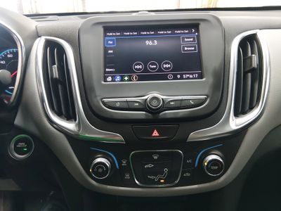 2021 Chevrolet Equinox - Photo 18