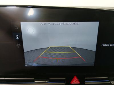 2024 Hyundai Elantra - Photo 16