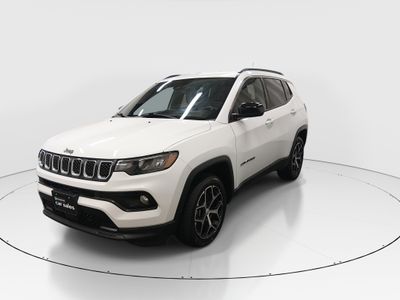 2024 Jeep Compass - Photo 3