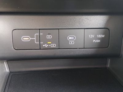 2025 Hyundai Sonata - Photo 18