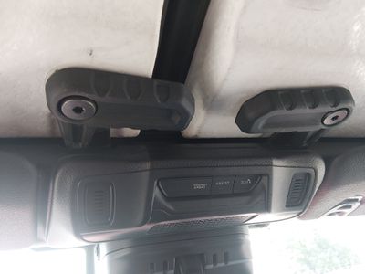 2025 Jeep Wrangler - Photo 20