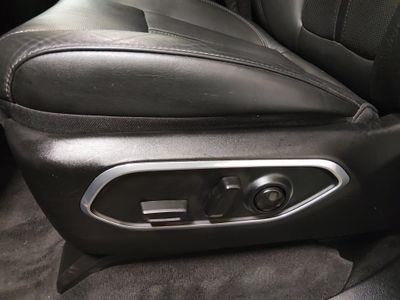 2023 Jeep Wagoneer L - Photo 25