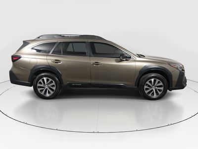 2023 Subaru Outback - Photo 8